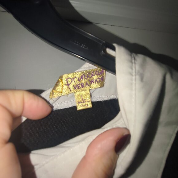 Vera Wang Princess Shirt Size Large - Picture 2 of 3